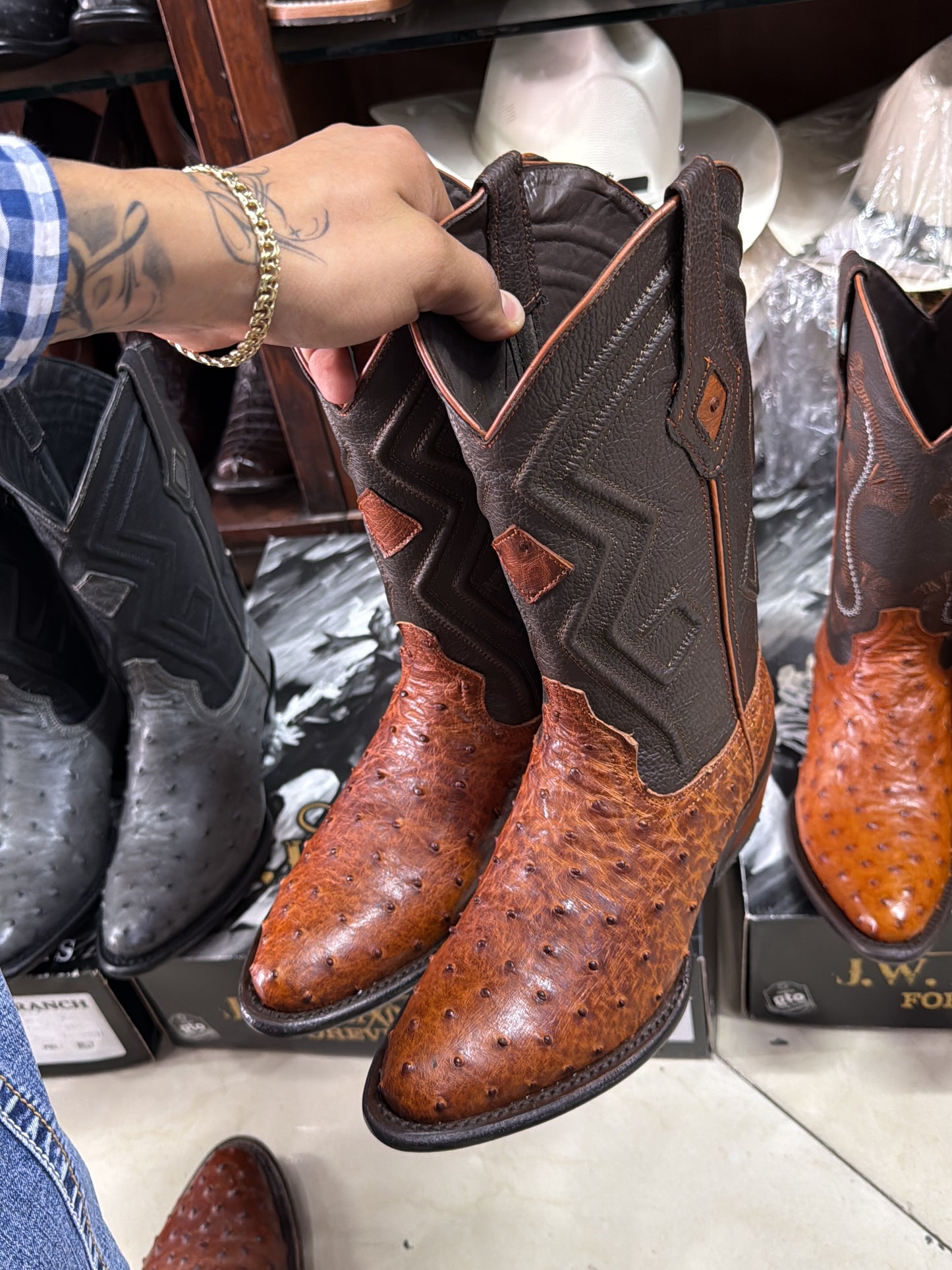 TOP-QUALITY Oval Leather Boots