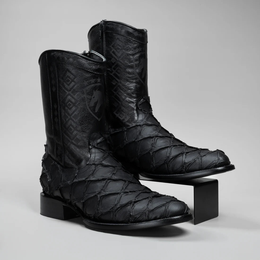 Full Grain Leather Ound Toe Cowboy Boots