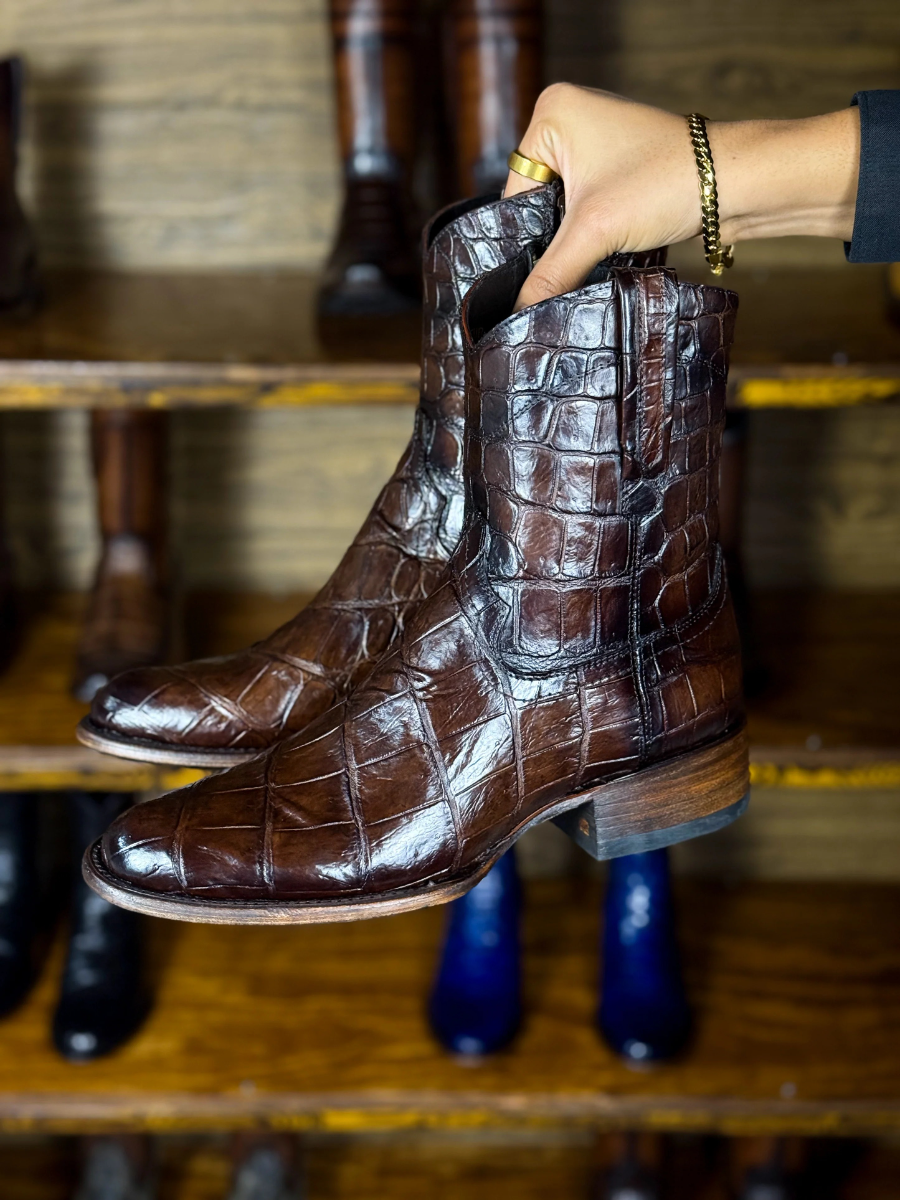 Emma Brown Full Crocodile Boots Oval