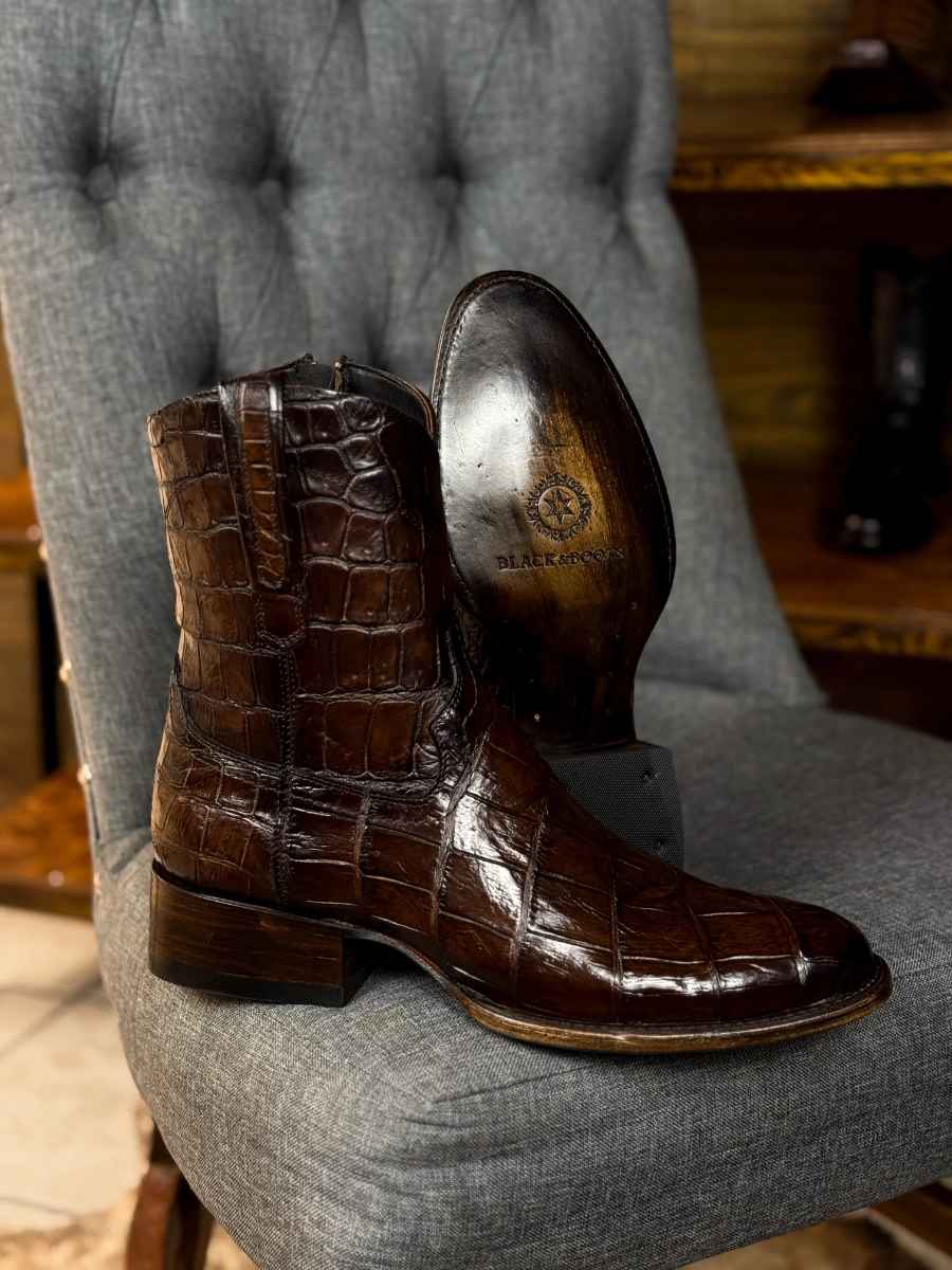 Emma Brown Full Crocodile Boots Oval